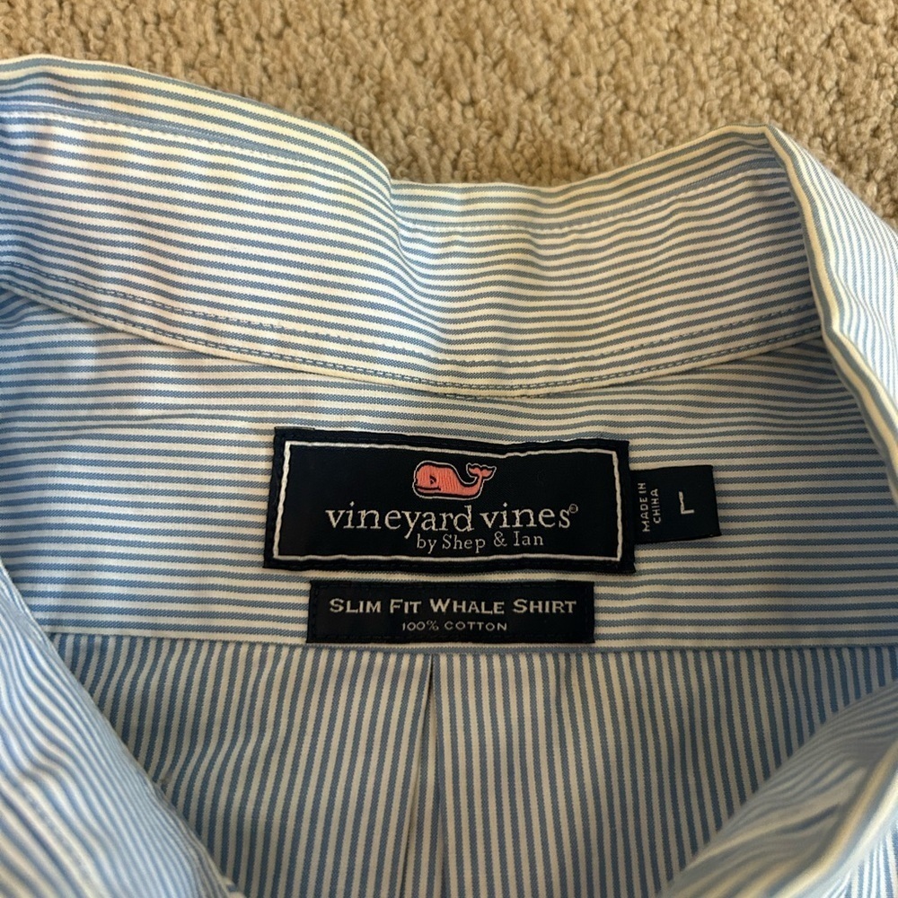Vineyard vines striped button down - Picture 2 of 2